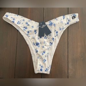 BNWT Hollister high waisted swim bottoms